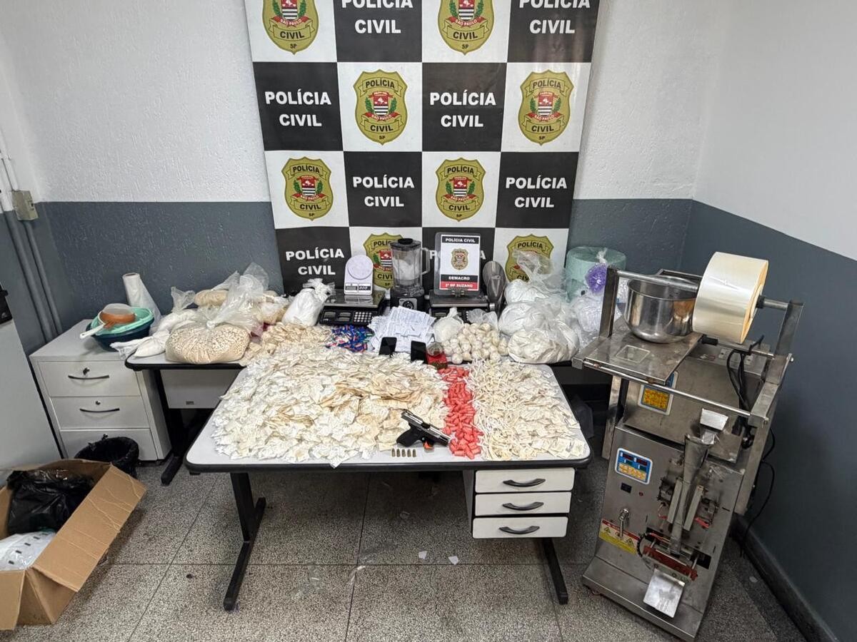 Polícia apreende quase 50 kg de drogas em Itaquaquecetuba e Suzano; três suspeitos são presos