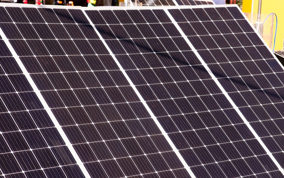 Empresa recebeu dinheiro, mas não entregou placas fotovoltaicas — Foto: Érico Andrade/g1