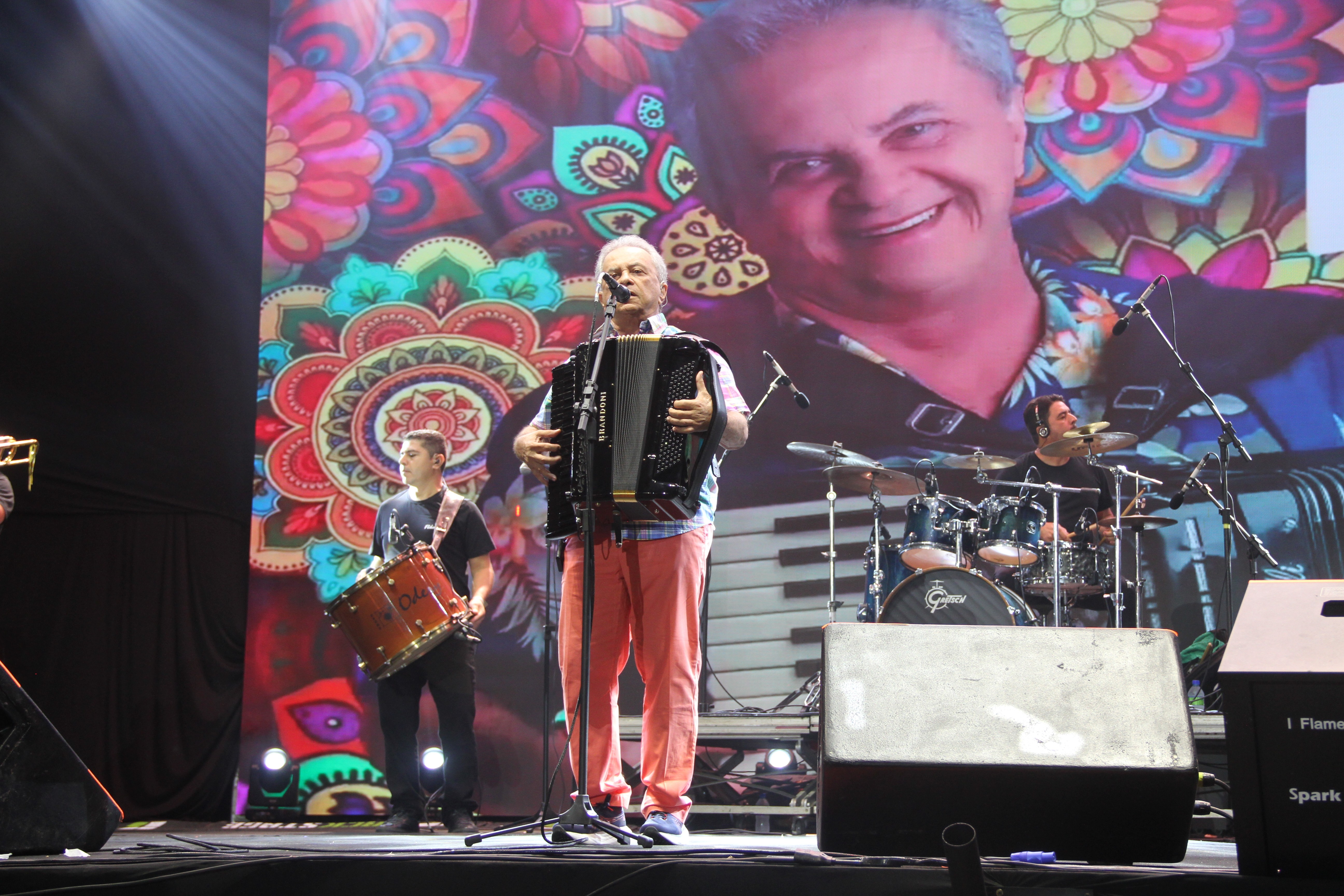 São João 2025 de Campina Grande tem Leonardo, Flávio José e outros artistas neste Dia dos Namorados