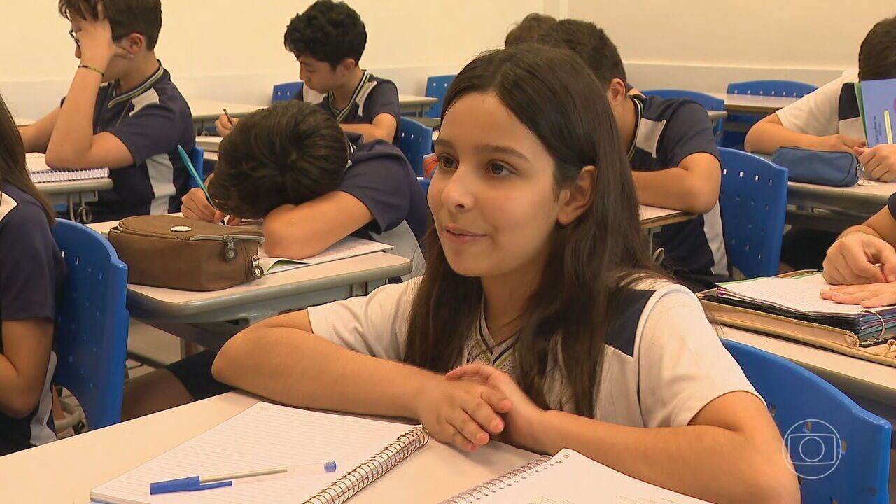Aluna de 11 anos ajuda a desenvolver fórmula para descobrir raiz ...