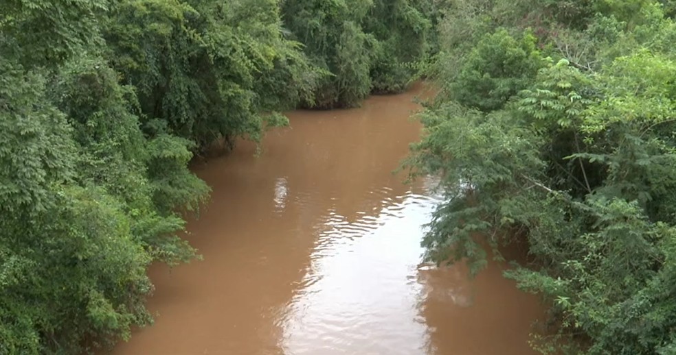 Ribeirão que bebê foi encontrado morto — Foto: Reprodução/RPC