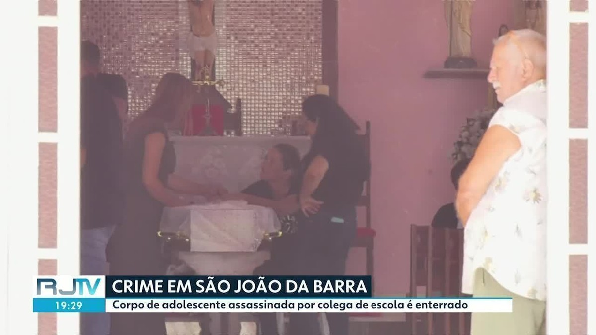 Corpo de adolescente assassinada por colega de escola é enterrado em São  João da Barra