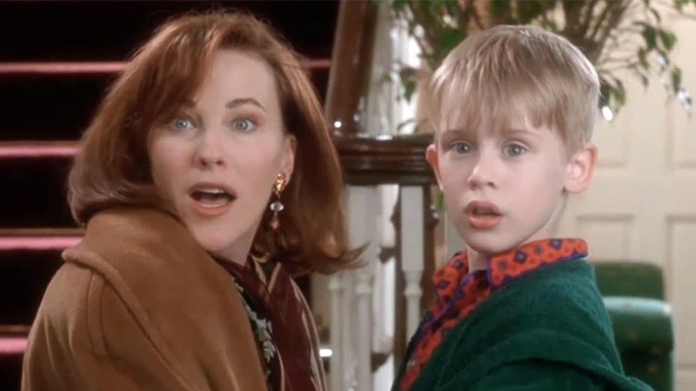 Catherine O'hara e Macaulay Culkin em 'Esqueceram de Mim' — Foto: Reprodução
