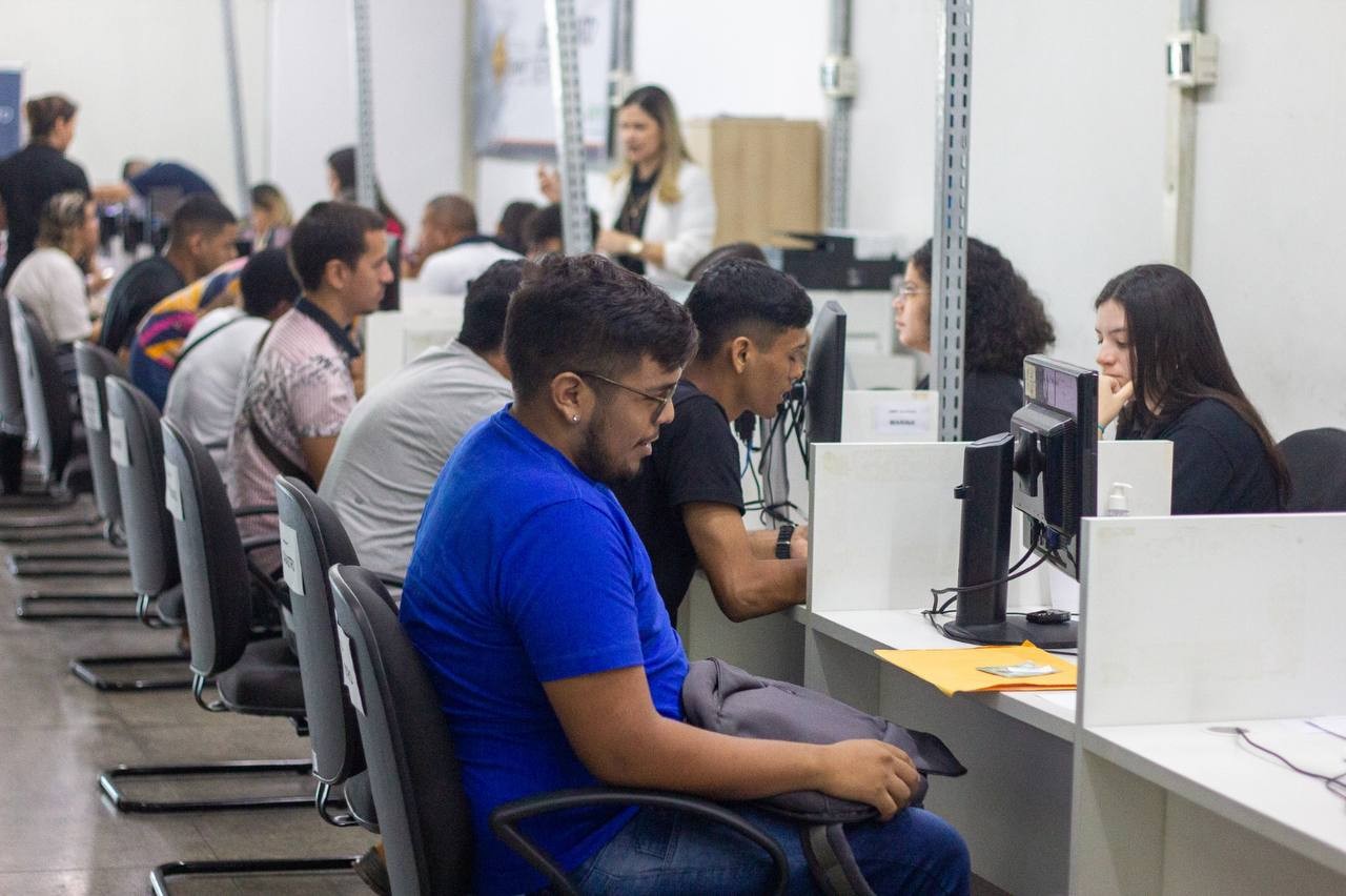 Sine Amazonas oferta 379 vagas de emprego para esta segunda-feira (13); confira
