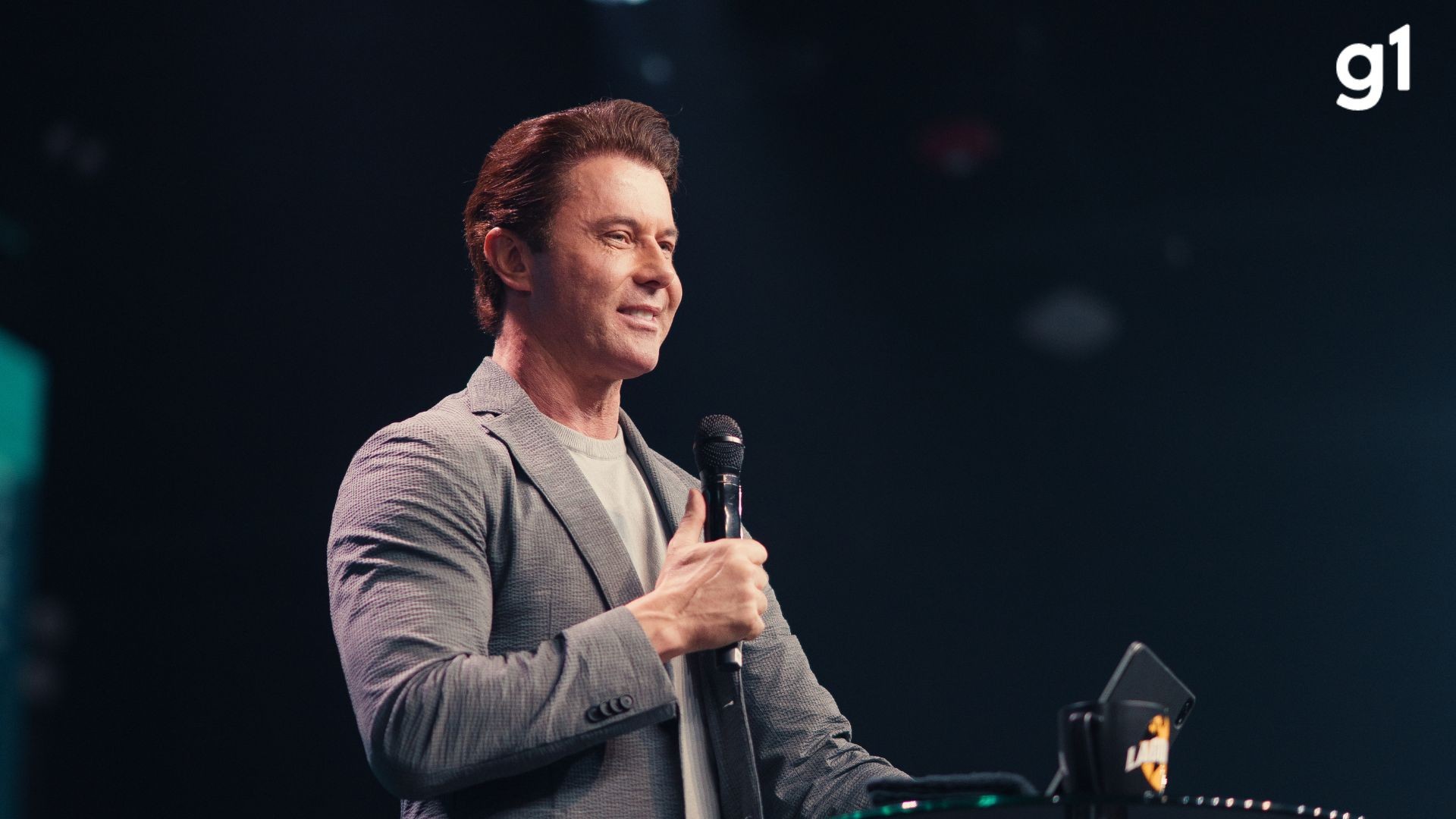 'Café com Deus Pai': autor best-seller e criador de um dos podcasts mais ouvidos do Brasil fará palestras no RS