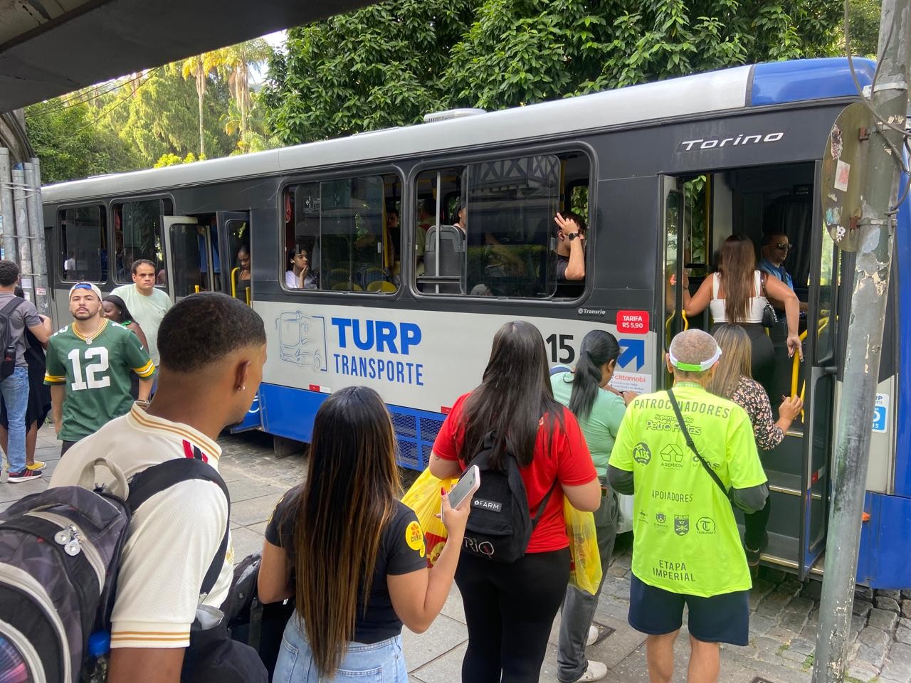 Justiça determina retomada de ônibus da Turp com mínimo de 80% da frota em Petrópolis