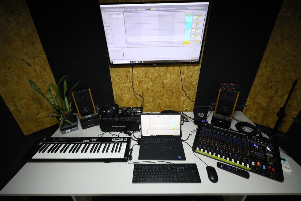 Local foi batizado com o nome de 'Estúdio Mestre Bolinha' — Foto: Luiz Alves