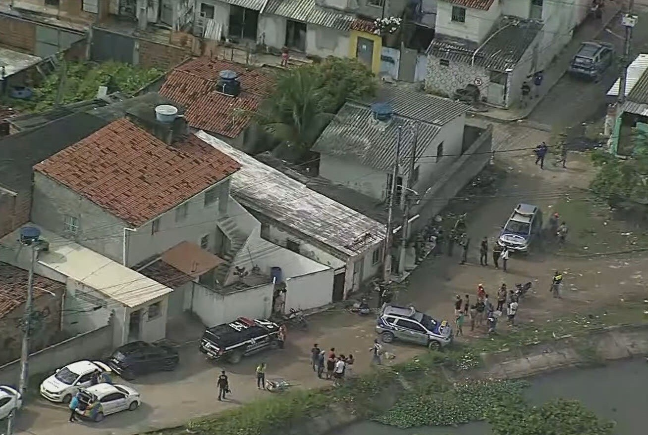 Chacina em comunidade de Olinda deixa quatro mortos; suspeito é preso