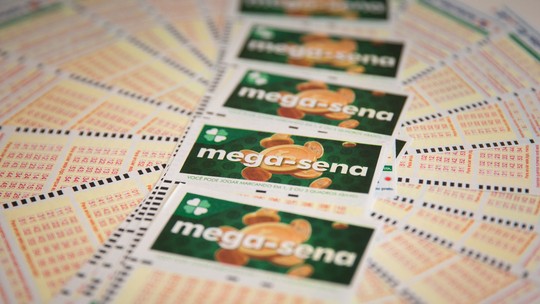 Mega-Sena, concurso 2.899: resultado - Veja os números sorteados: 10 - 22 - 28 - 42 - 44 - 51