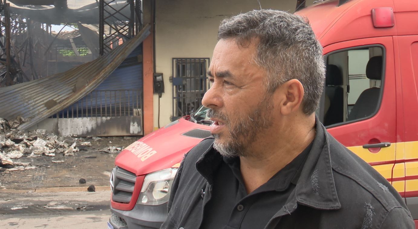 ‘É como se tivesse em um pesadelo’, diz dono de prédio atingido por incêndio em Macapá