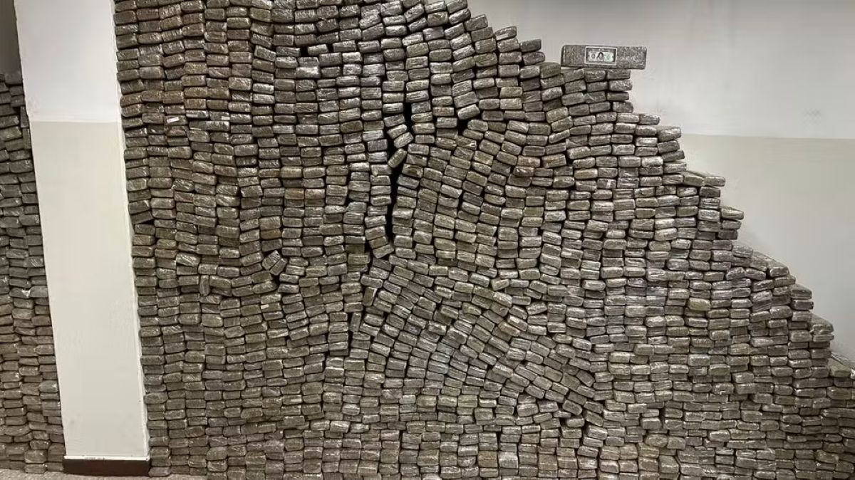 Polícia apreende duas toneladas de maconha em MG 