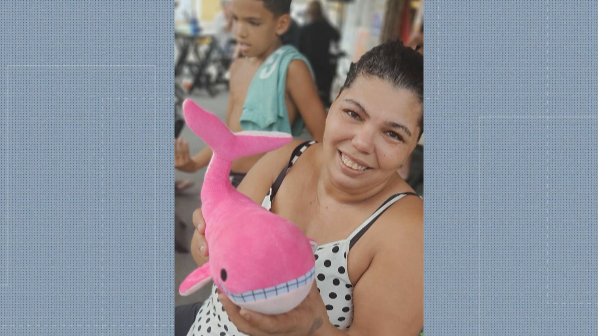 Mulher é agredida por marido, vai à delegacia pedir medidas protetivas e é presa por engano no RJ 