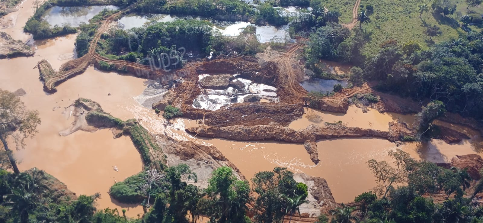 Garimpo clandestino sofre duro golpe no Pará com destruição de 45 acampamentos​‌​
