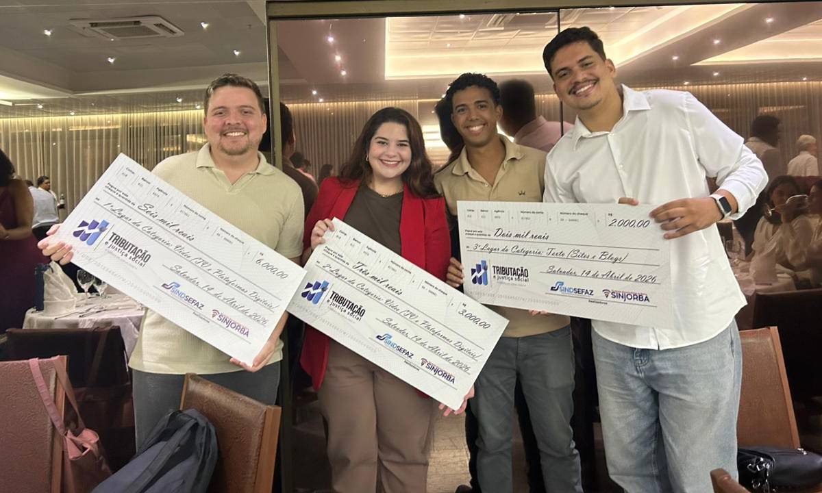 Reportagens do g1 e da TV Bahia recebem prêmio de jornalismo em Salvador 