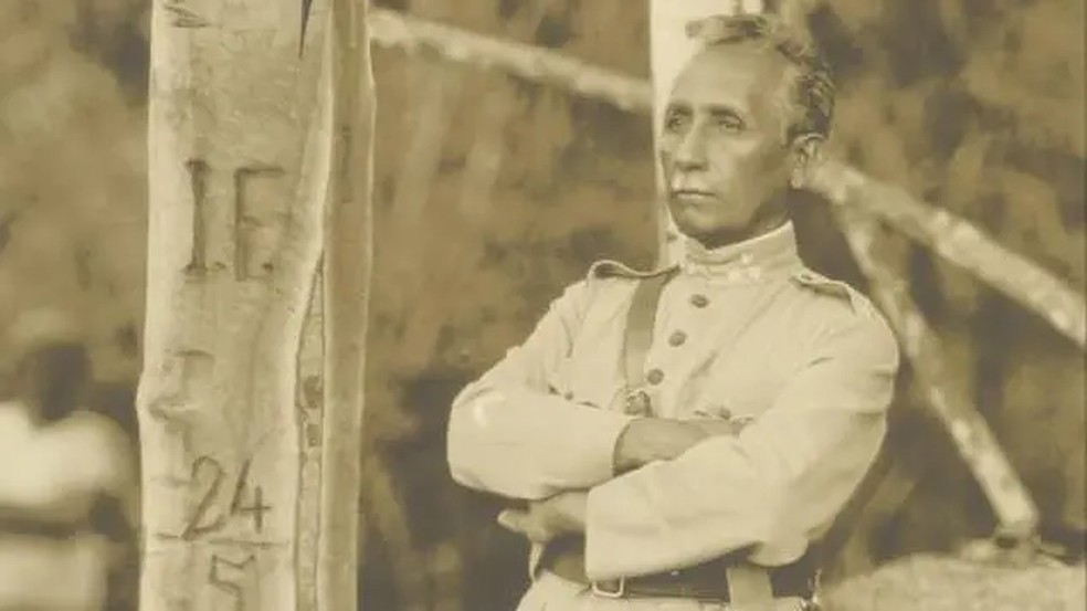 Descendente de indígenas, Rondon estabalecia contato pacífico com as tribos — Foto: Universidade Mackenzie