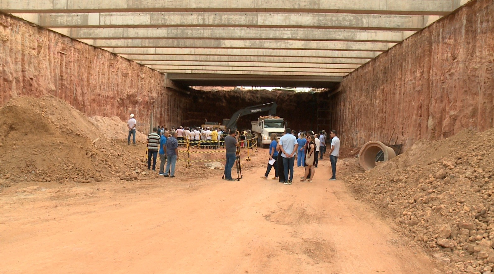 Rebaixamento da Av. João XXIII será entregue dia 3 de setembro; obra foi iniciada em 2022