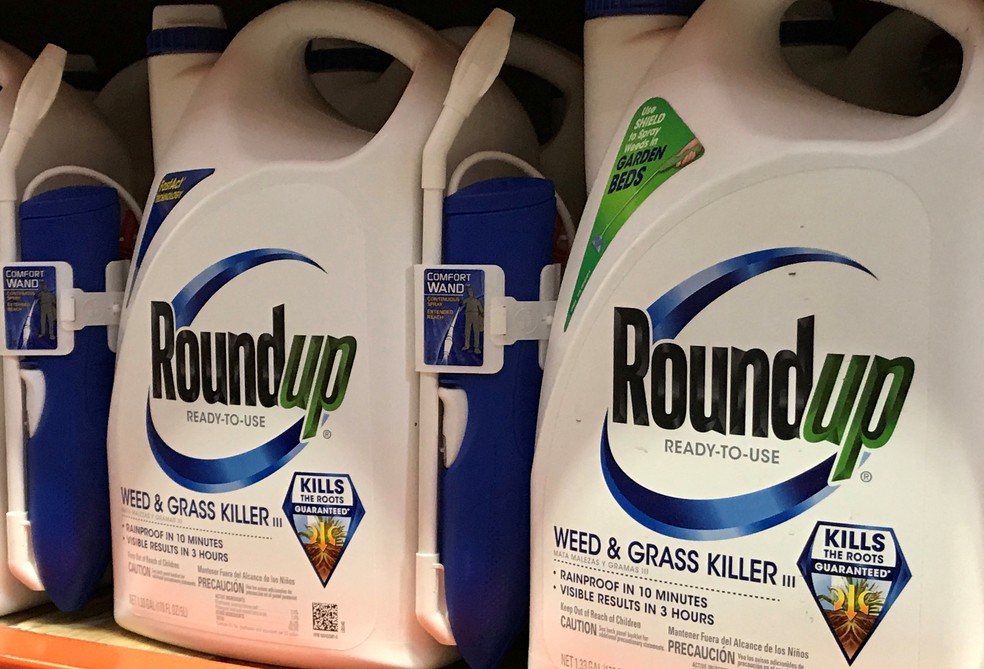 Herbicida Roundup a venda em Encinitas, Califórnia, EUA — Foto: Reuters / Mike Blake