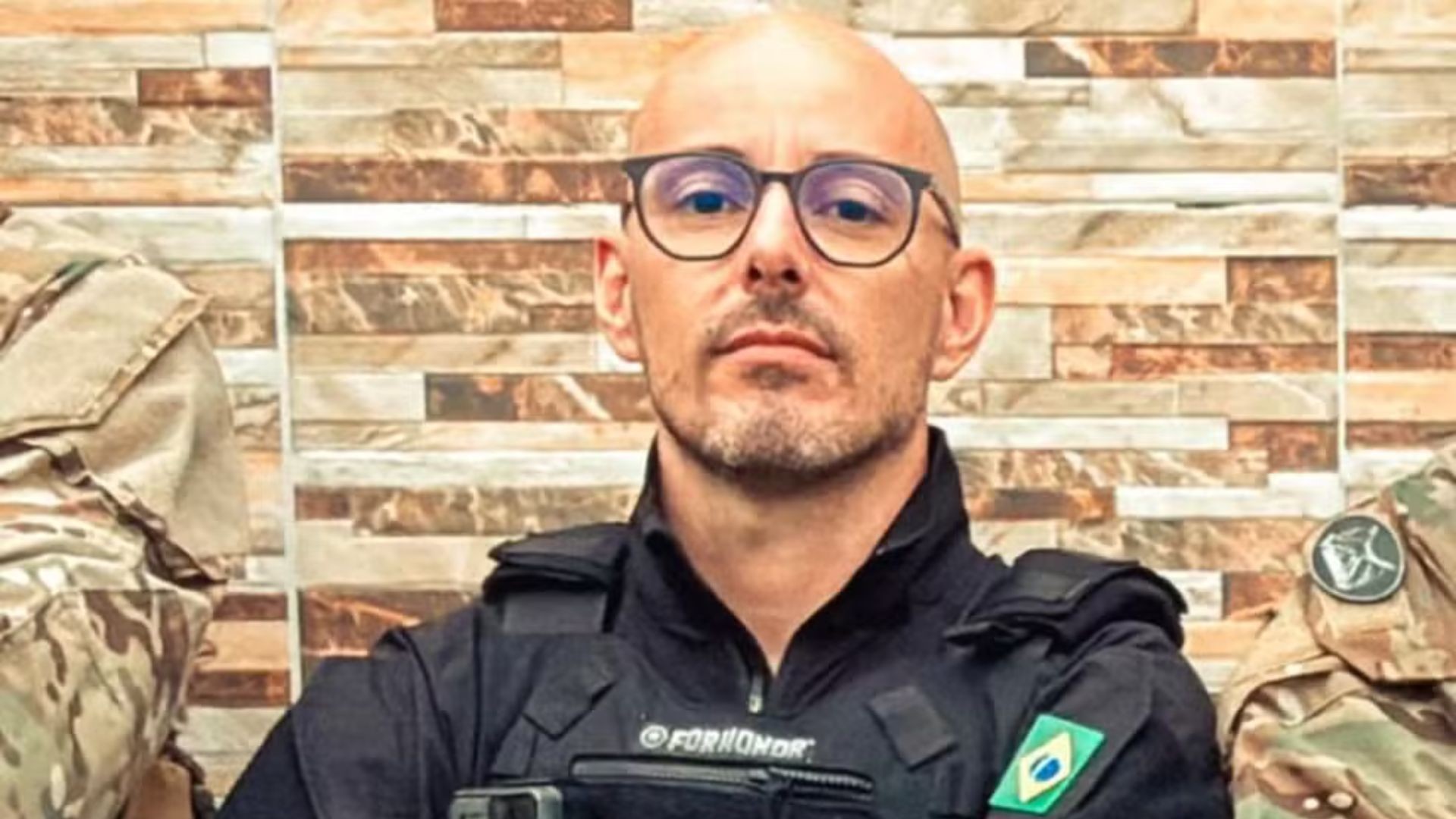 Delegado da PF morto durante operação foi atingido por disparos de PM em licença, e não por 'fogo amigo', aponta investigação
