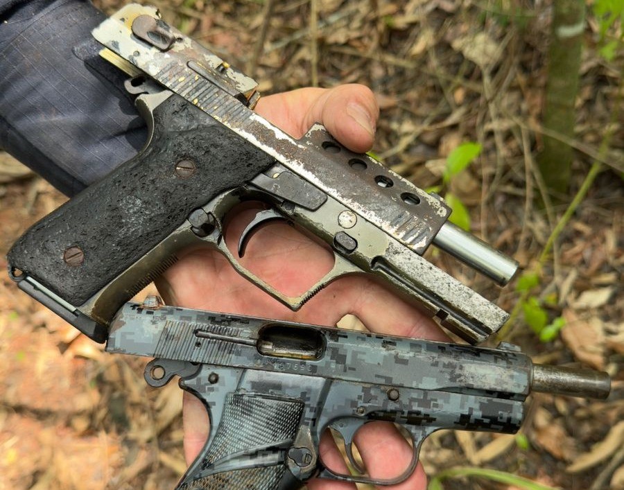 Polícia Militar apreende armas e drogas durante operação em Paracambi