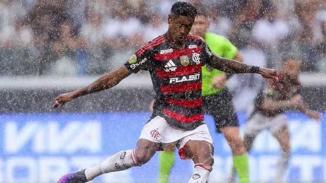 Justiça do DF mantém compartilhamento de dados do jogador Bruno Henrique com CPI das Bets