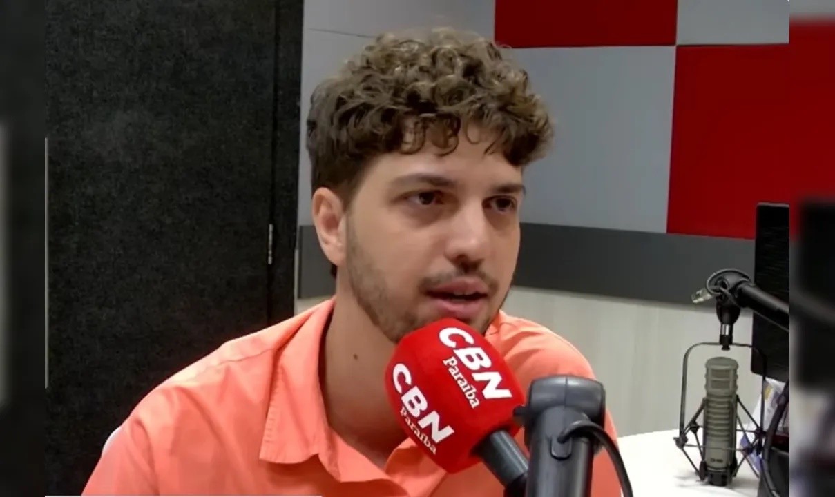 Quem é Flávio Brasileiro, deputado eleito pelo PT que foi secretário municipal aos 26 anos na Paraíba