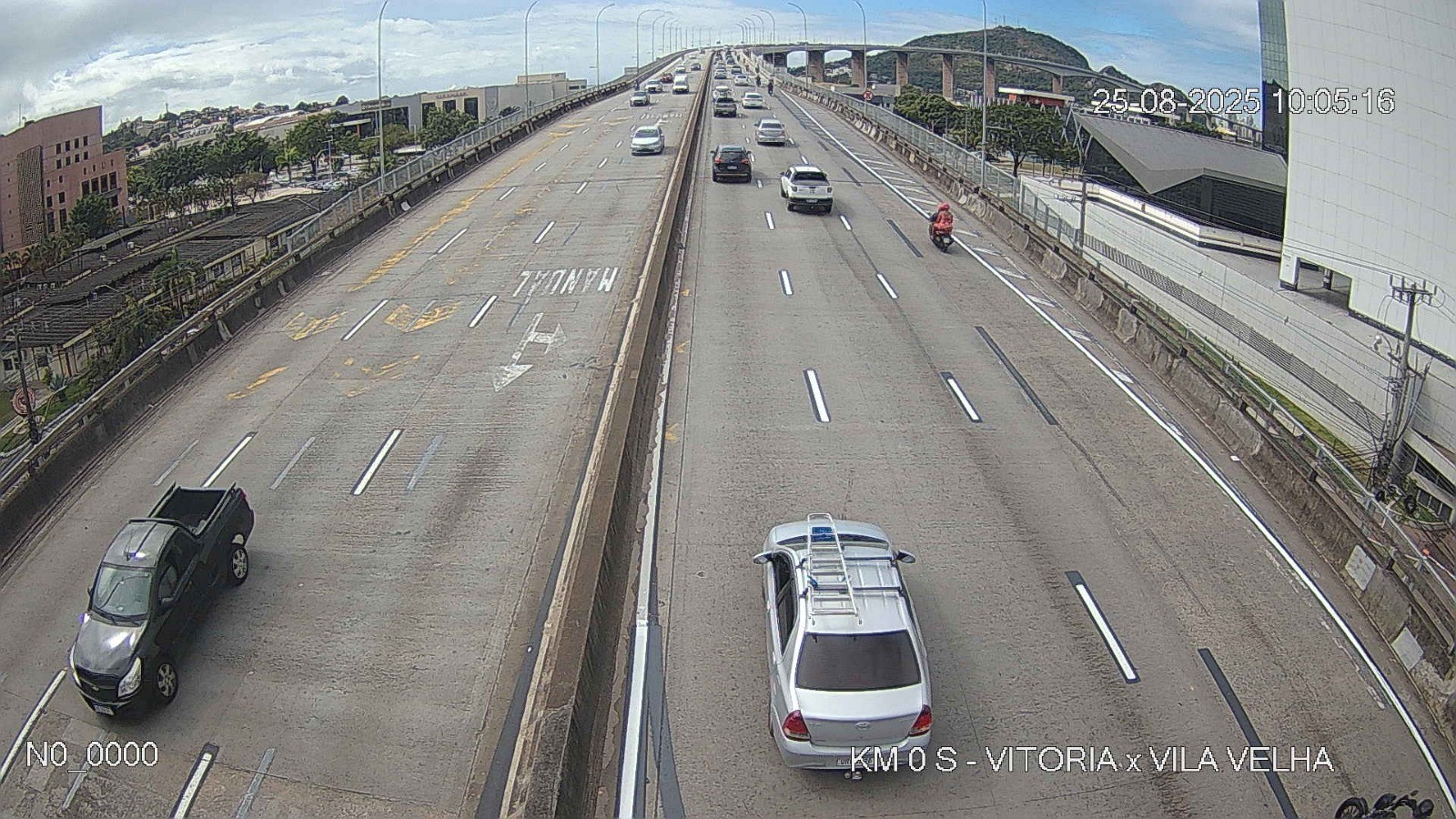 Câmeras da Terceira Ponte que mostram o trânsito voltam a funcionar no ES; saiba como  acessar