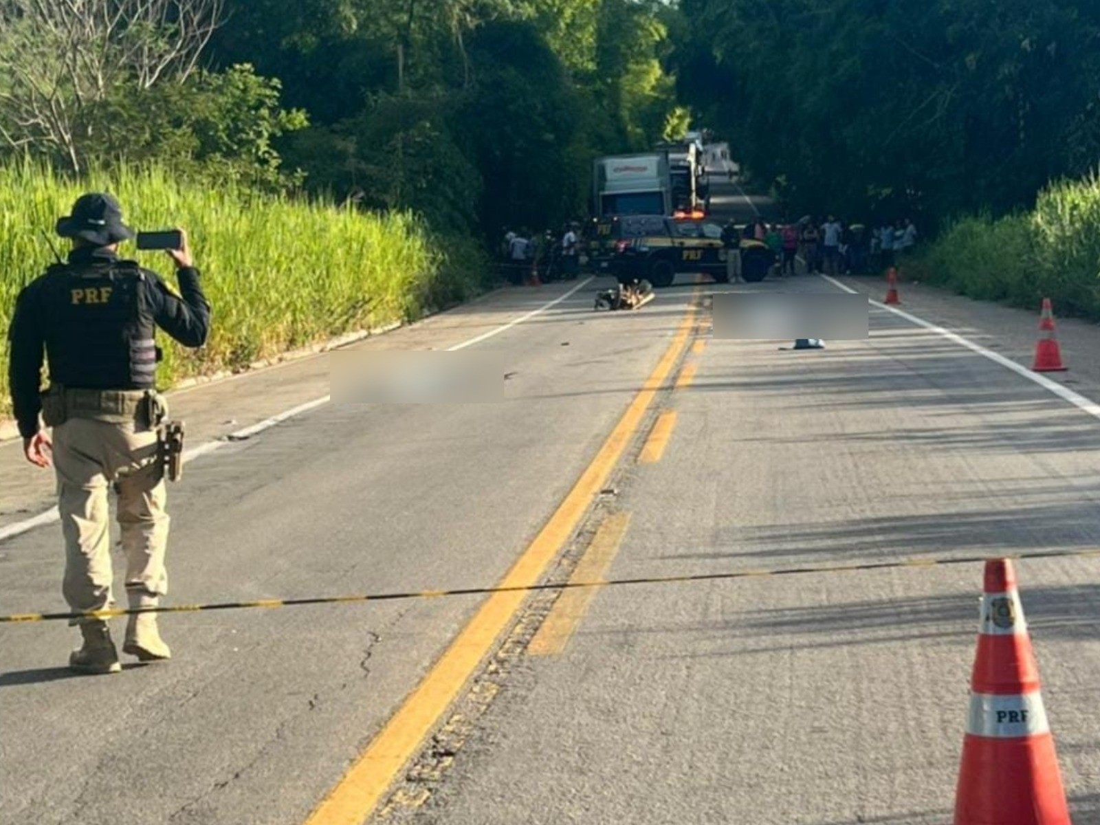 Homem morre em acidente entre moto e caminhonete na BR-116, em Campanário