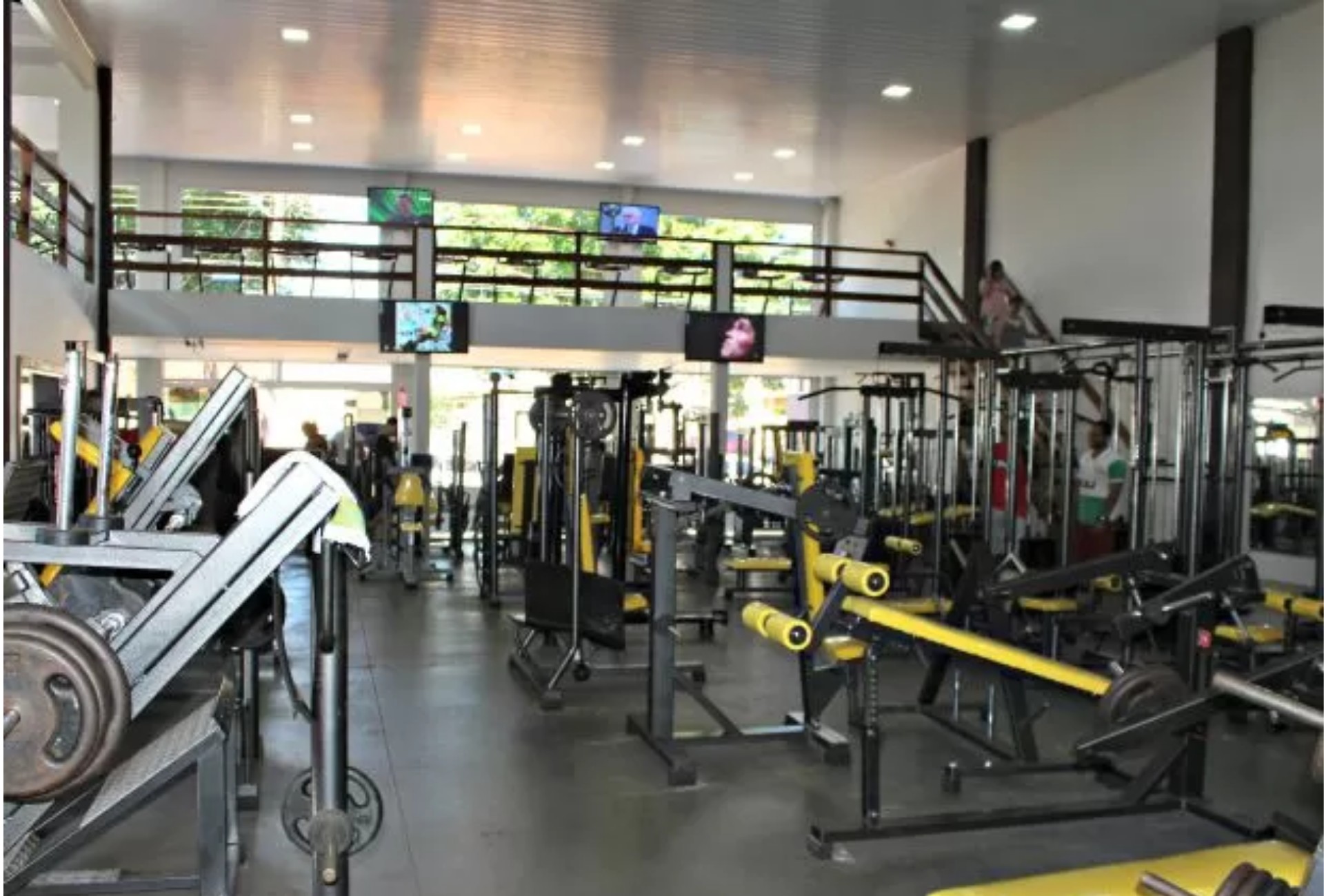 Personal trainer denuncia ex-aluno por perseguição e pede medida protetiva