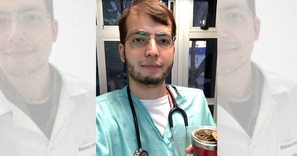 Mateus Botogoske, de 24 anos, enfrentou uma metástase óssea na região do quadril — Foto: Arquivo pessoal