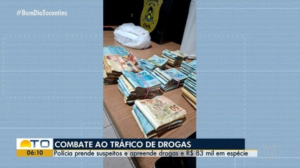 Investigadores da polícia encontram R$ 83 mil e drogas com suspeitos de tráfico