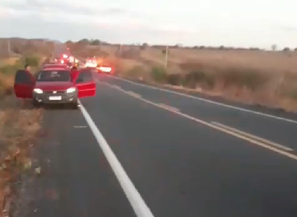 Acidente na BR-226 deixou três pessoas mortas e seis feridas — Foto: Reprodução