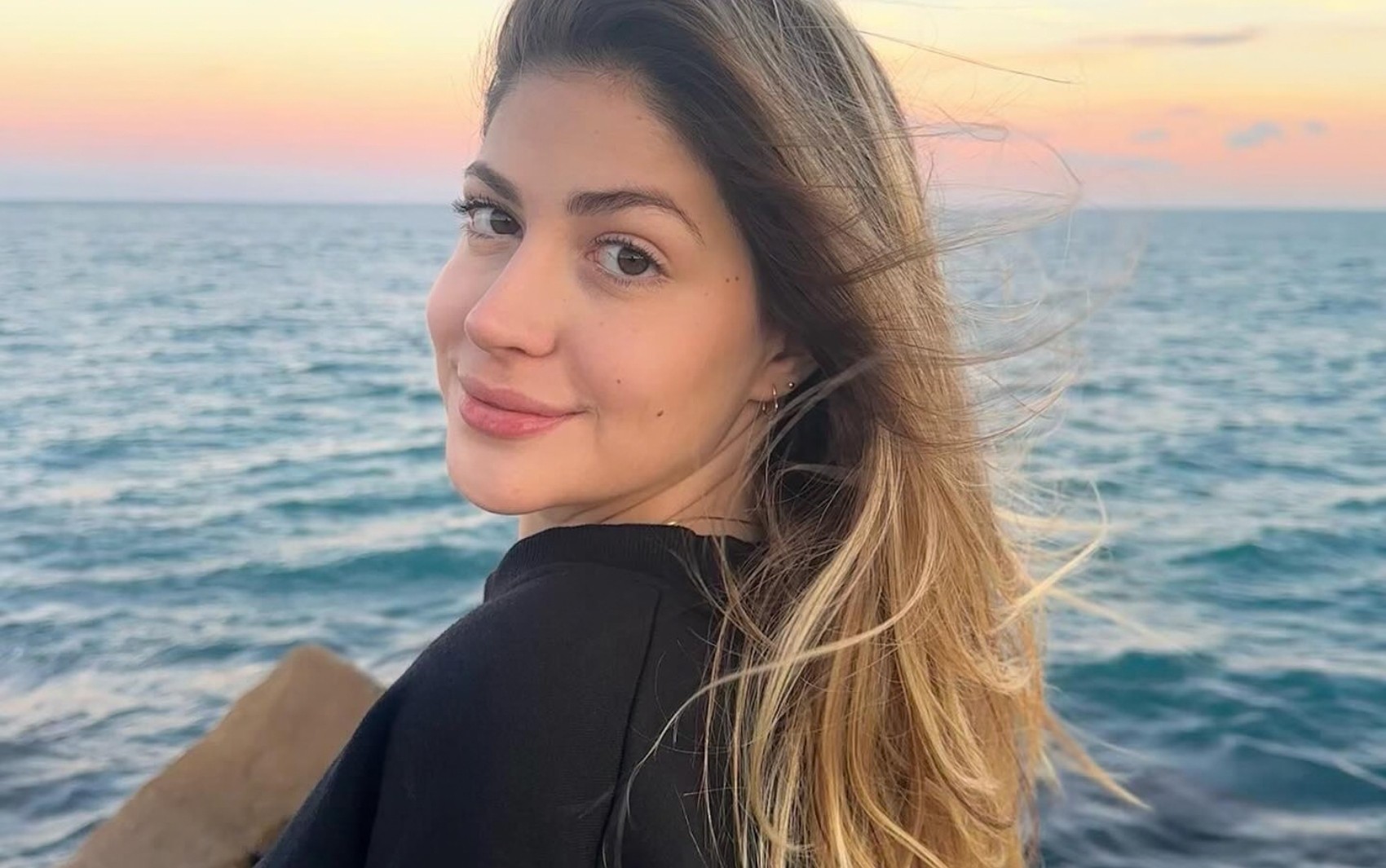 Filha de radialista morre aos 23 anos com leucemia