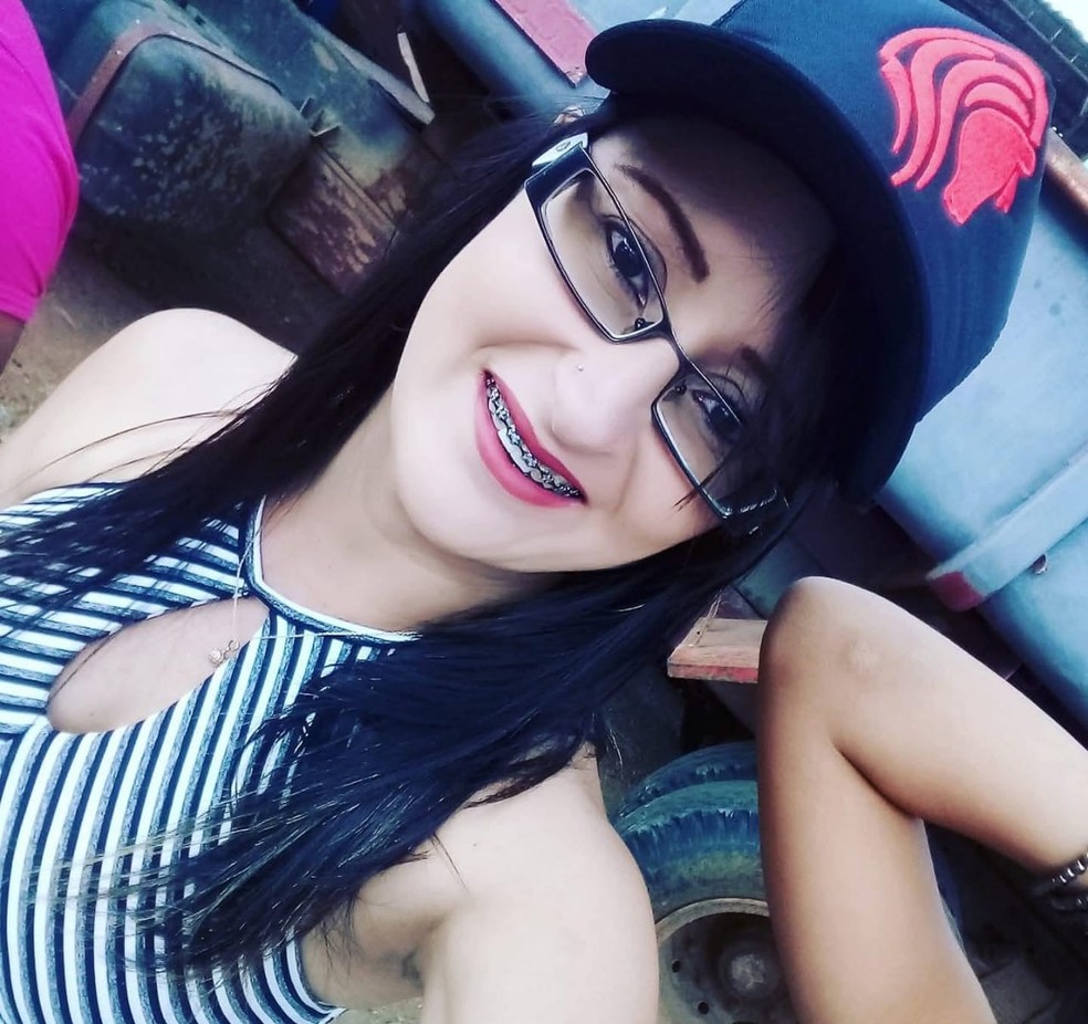 Maria das Vitórias, de 42 anos, foi morta a facadas em Santa Cruz — Foto: Reprodução