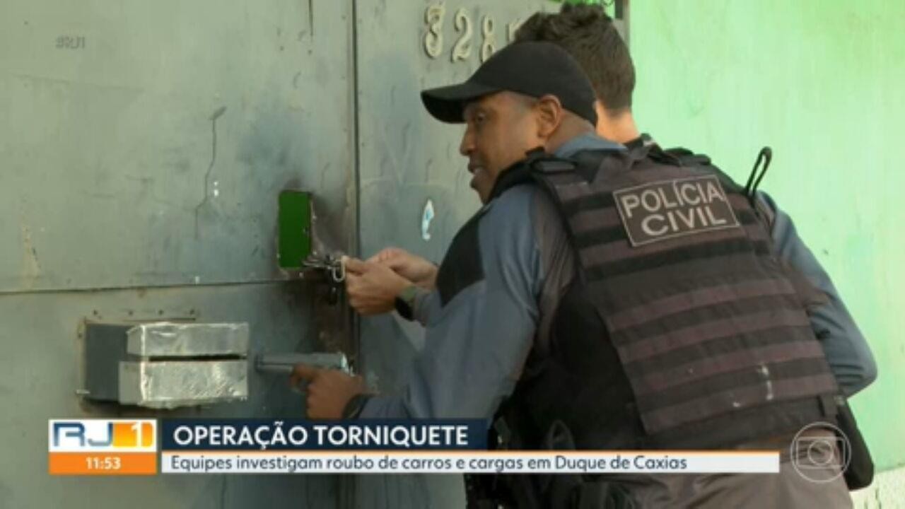 Polícia recupera dez carros e prende criminoso em operação contra roubos de carros e cargas em Caxias, RJ