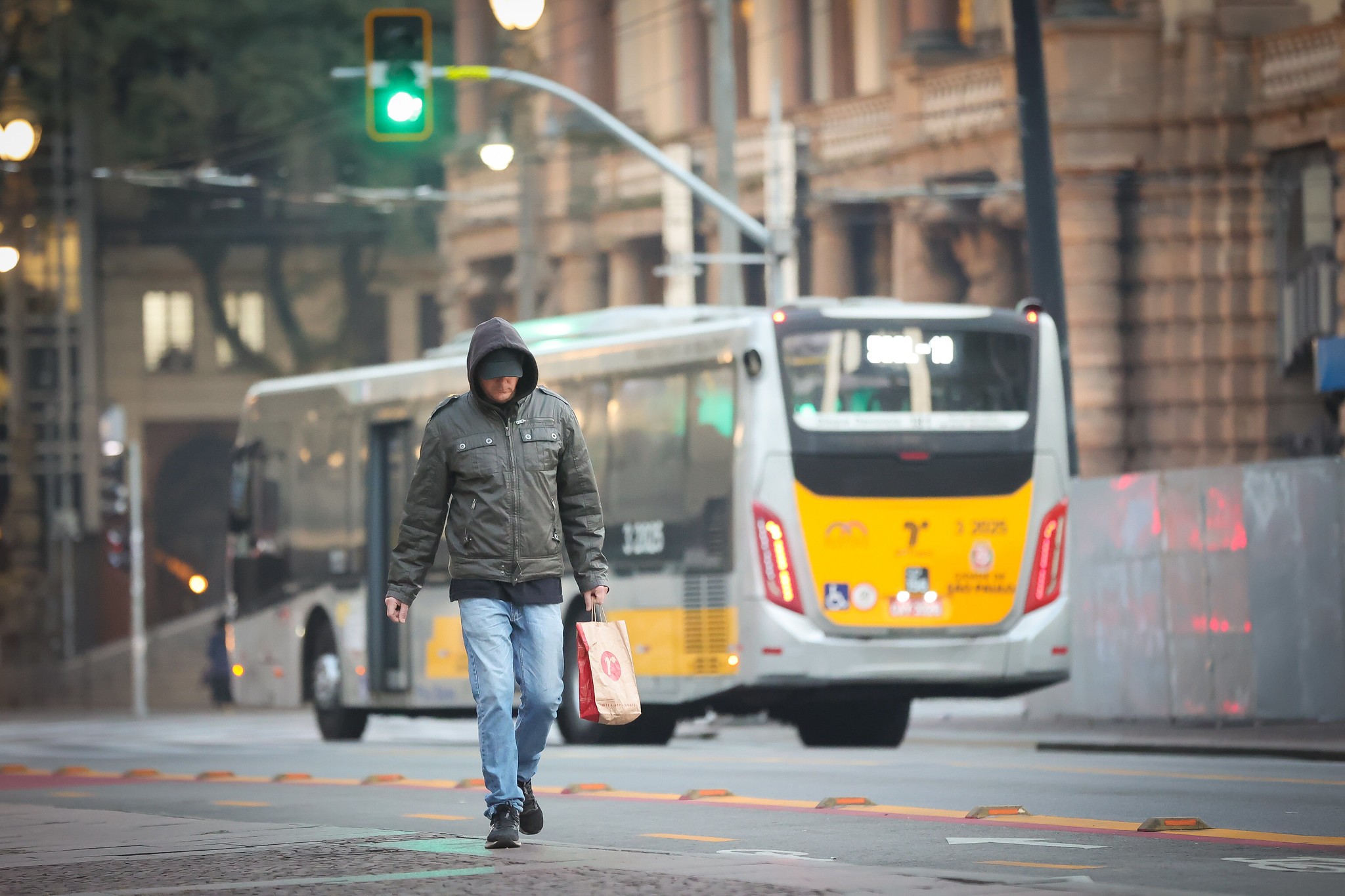 Frente fria derruba em até 10ºC as temperaturas no Vale e região