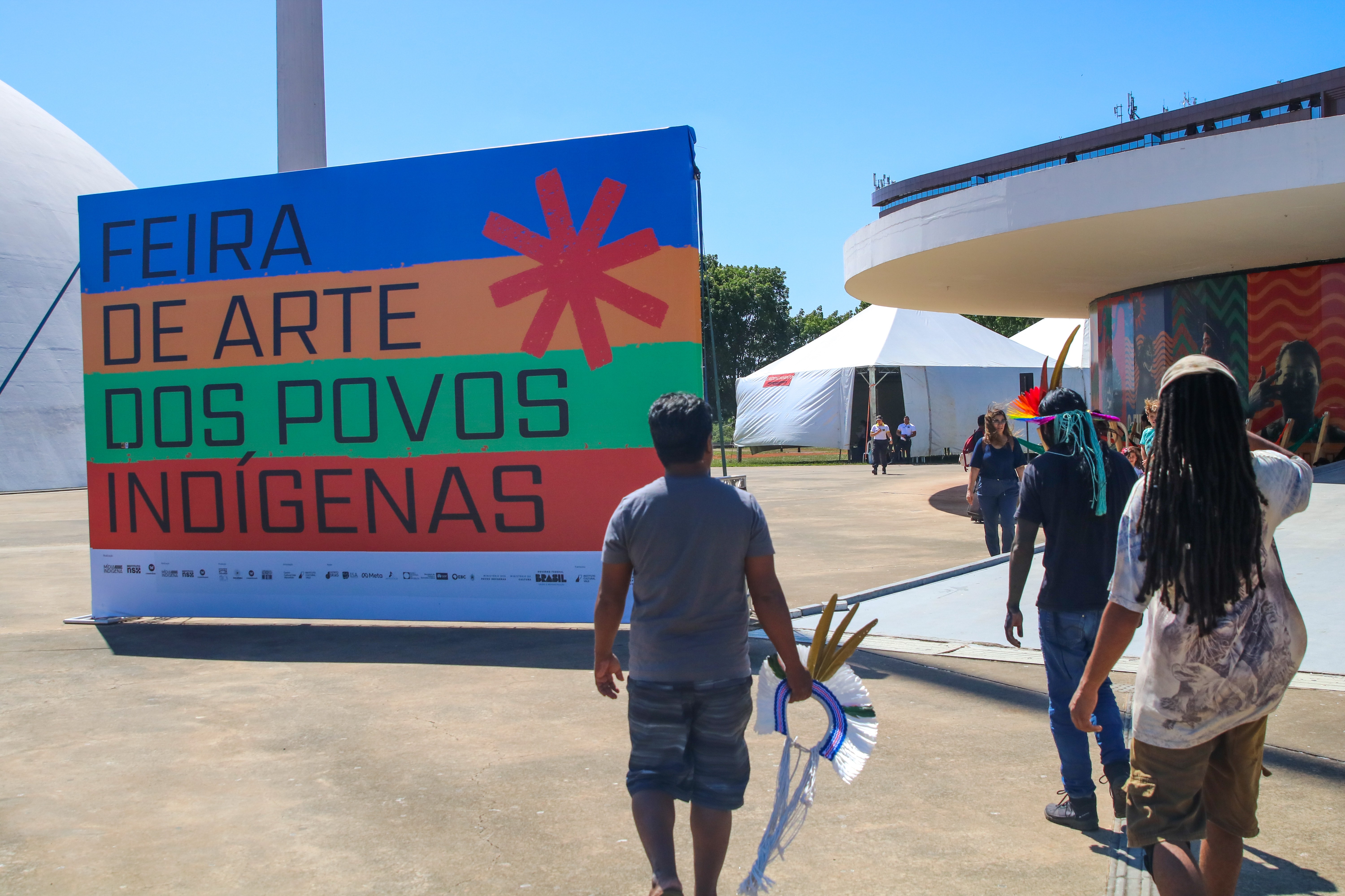 Feira de Arte dos Povos Indígenas reúne 100 expositores no Parque Ibirapuera em SP