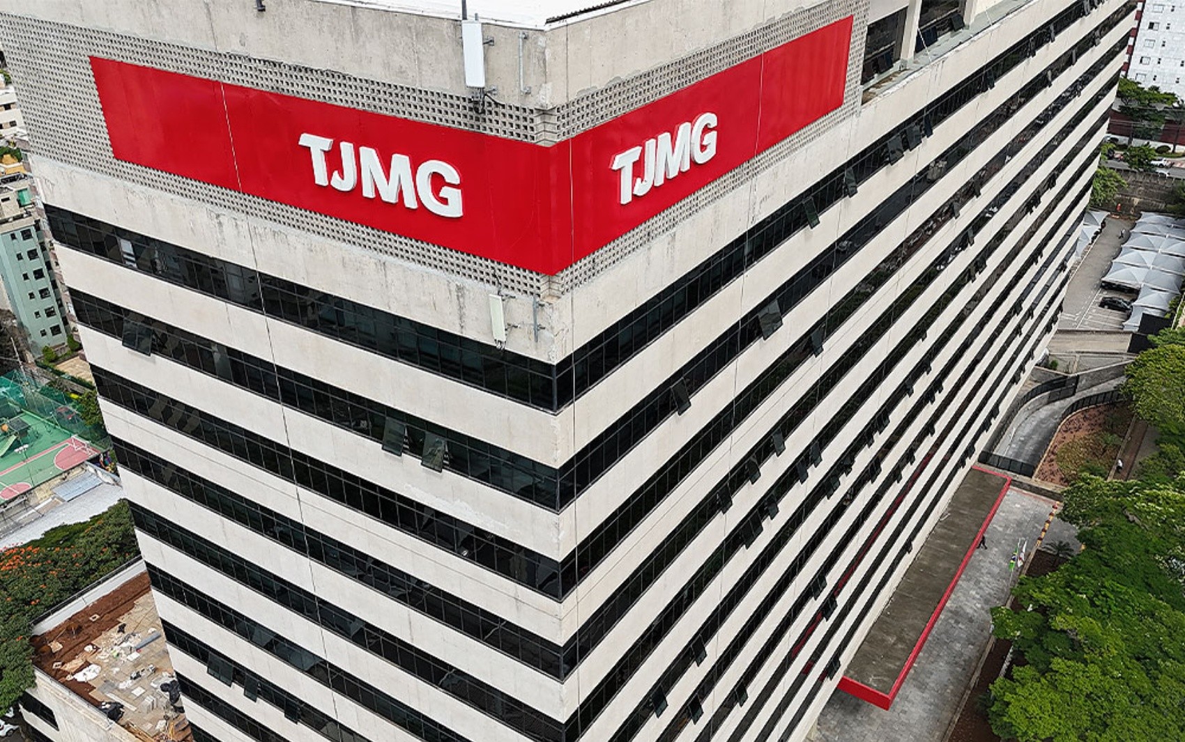 Funcionária é condenada por agredir encarregada que entregou advertência disciplinar em fábrica de MG