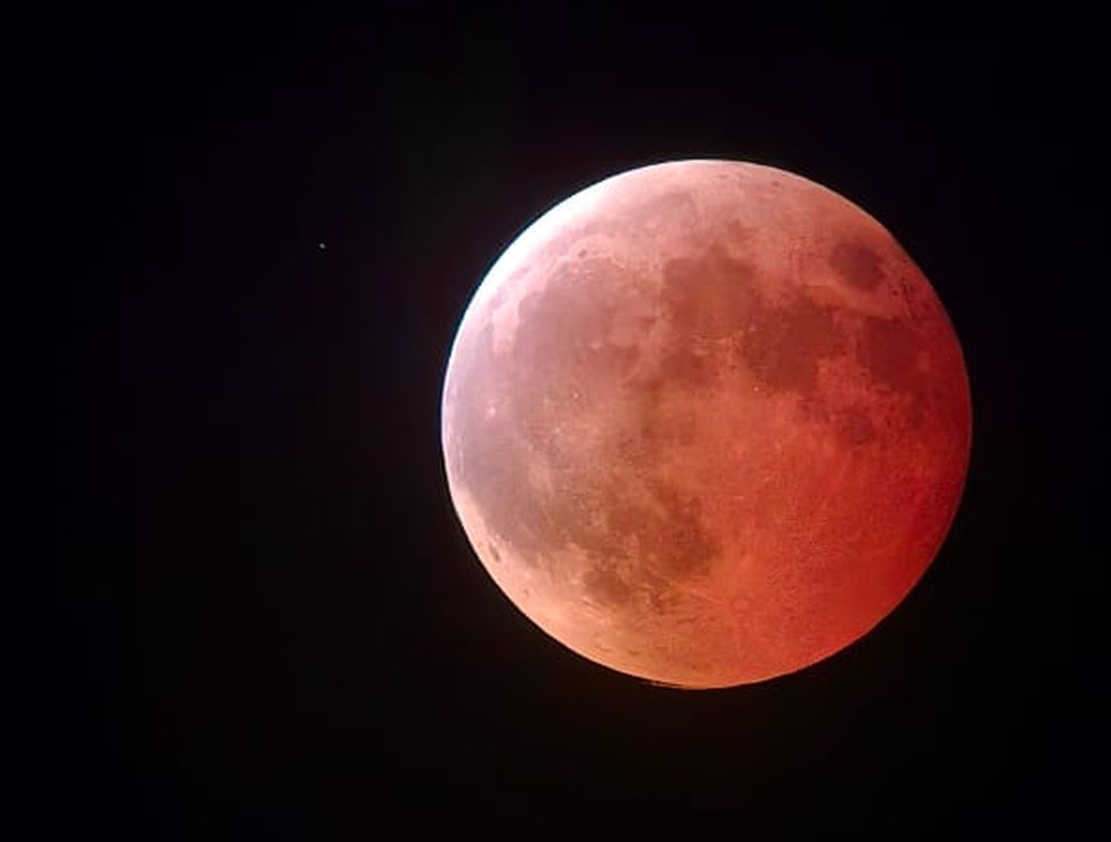 Eclipse total da lua em Campinas — Foto: Marcela Magalhães