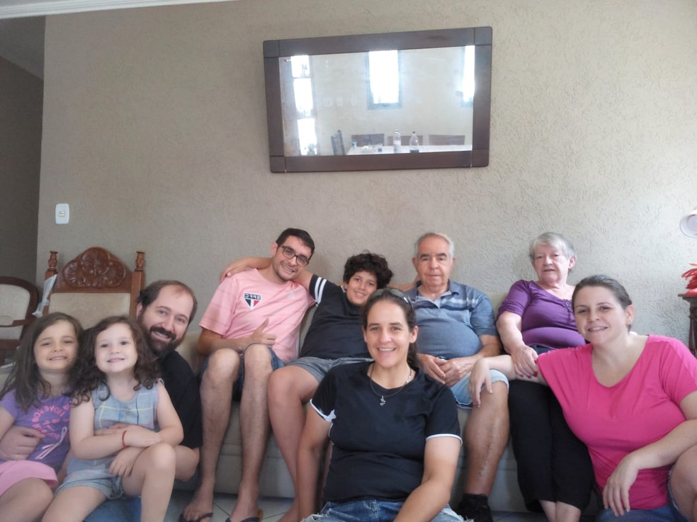 José Simões e família  — Foto: Arquivo pessoal/José Simões