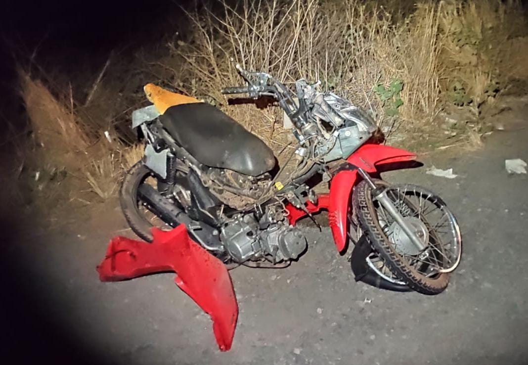 Criança e dois adultos morrem em acidente entre moto e carro em Araripina