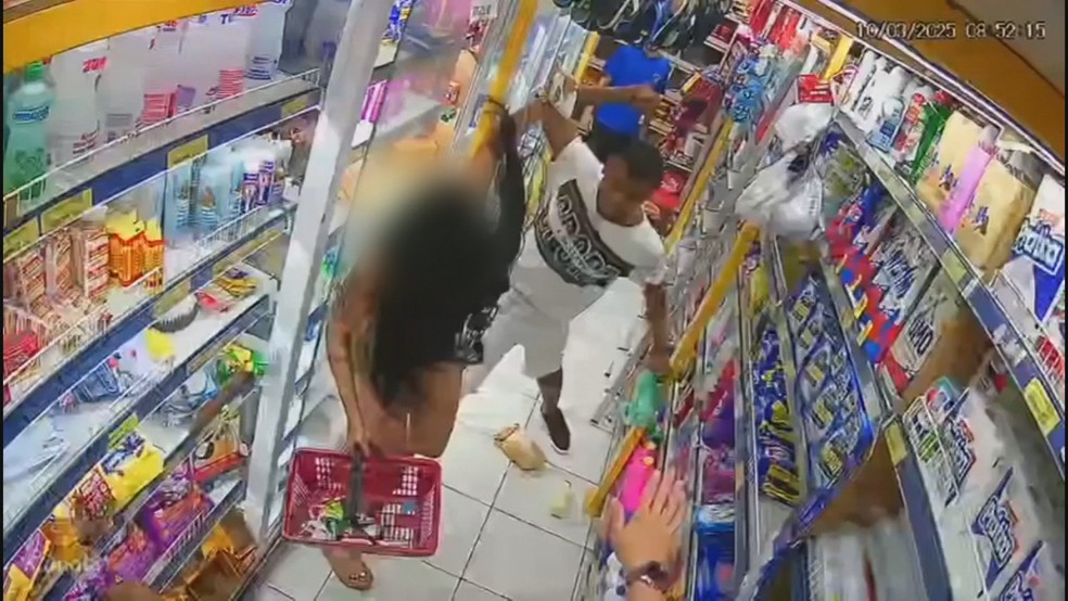 Imagem da agressão em mercado