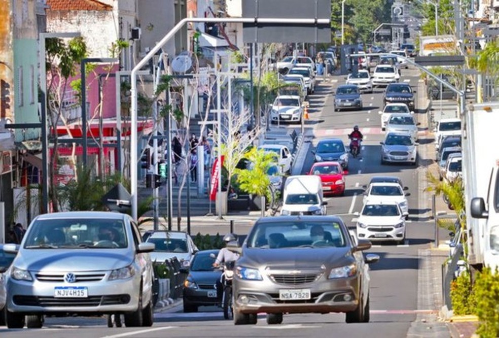PEC isenta veículos com mais de 20 anos de pagar IPVA. — Foto: Reprodução