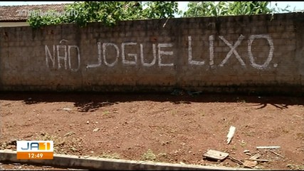 Campanha em Gurupi reforça a importância de fazer a limpeza dos lotes