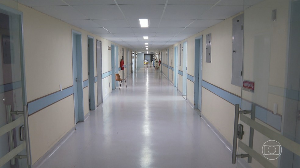 Quase metade dos pacientes do SUS não consegue tratamento de câncer no prazo legal — Foto: Jornal Nacional/ Reprodução
