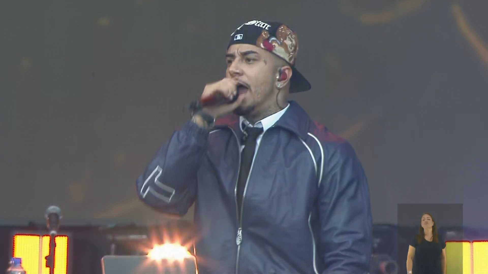 Veigh desfila hits e mostra força do trap no Planeta Atlântida