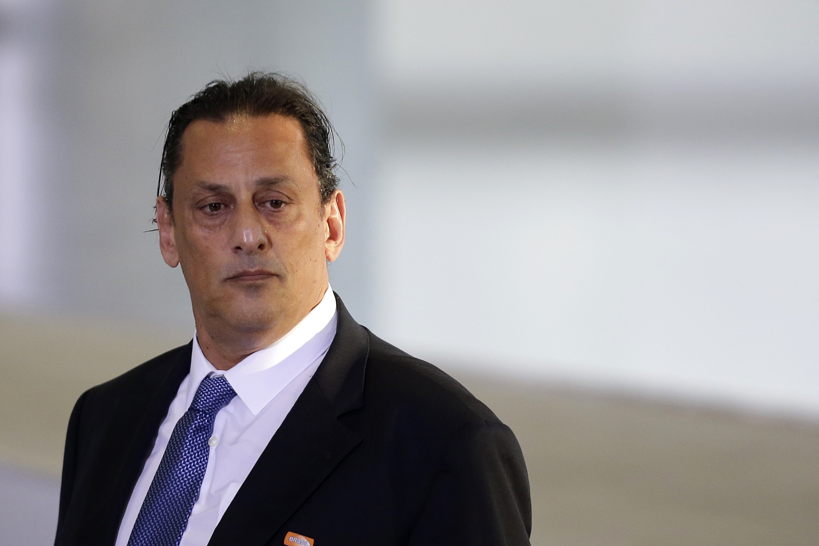 Justiça do DF condena Wassef, ex-advogado da família Bolsonaro, por injúria racial a 1 ano e 9 meses de detenção