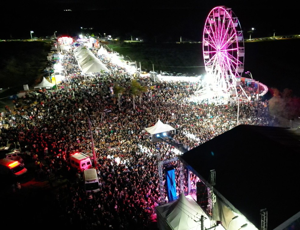 6 de 6
Além dos grandes shows, a festa de aniversário oferece estrutura completa com gastronomia e artesanato local para as famílias. — Foto: Prefeitura de Botucatu/Divulgação