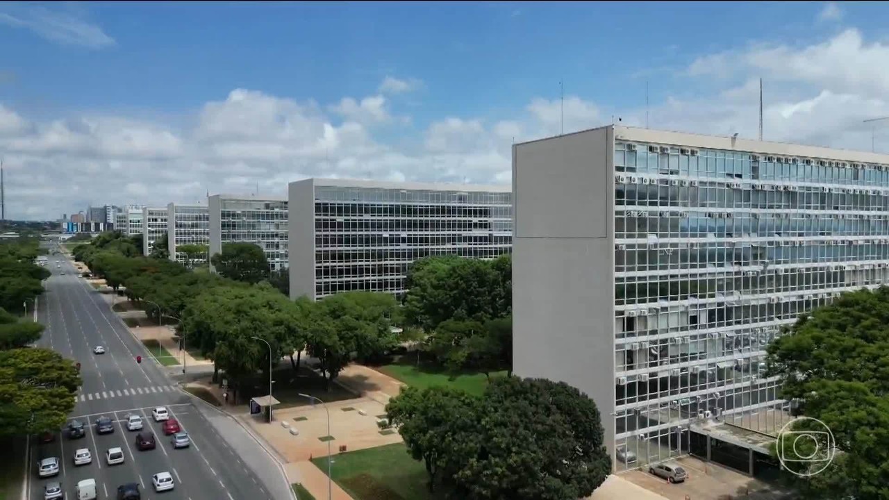 Motta se reúne com Lula e ministros em meio a tensões na negociação do pacote fiscal