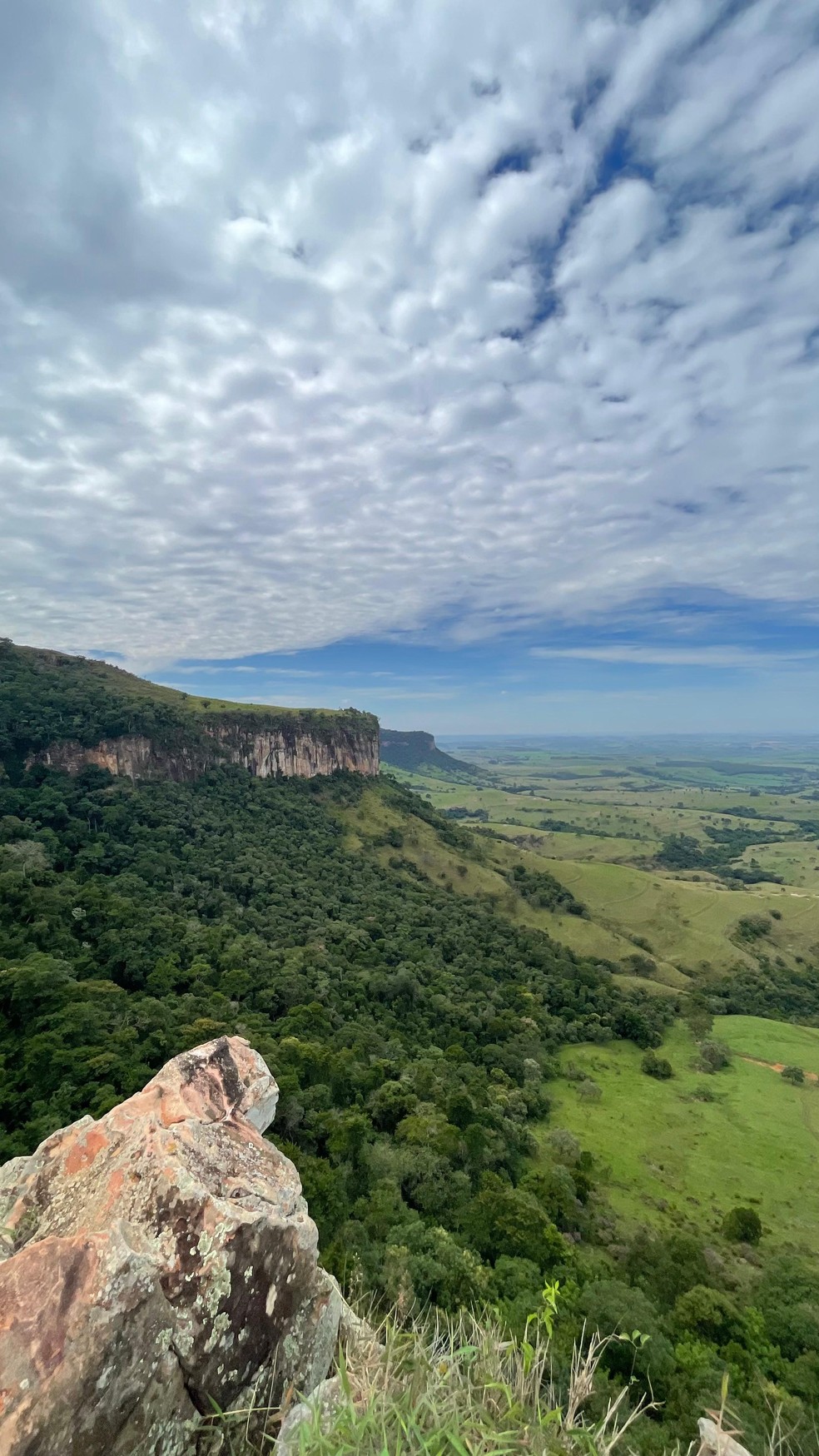 Morro do Fogão em Itirapina (SP) — Foto: Yasmin Moscoski/g1