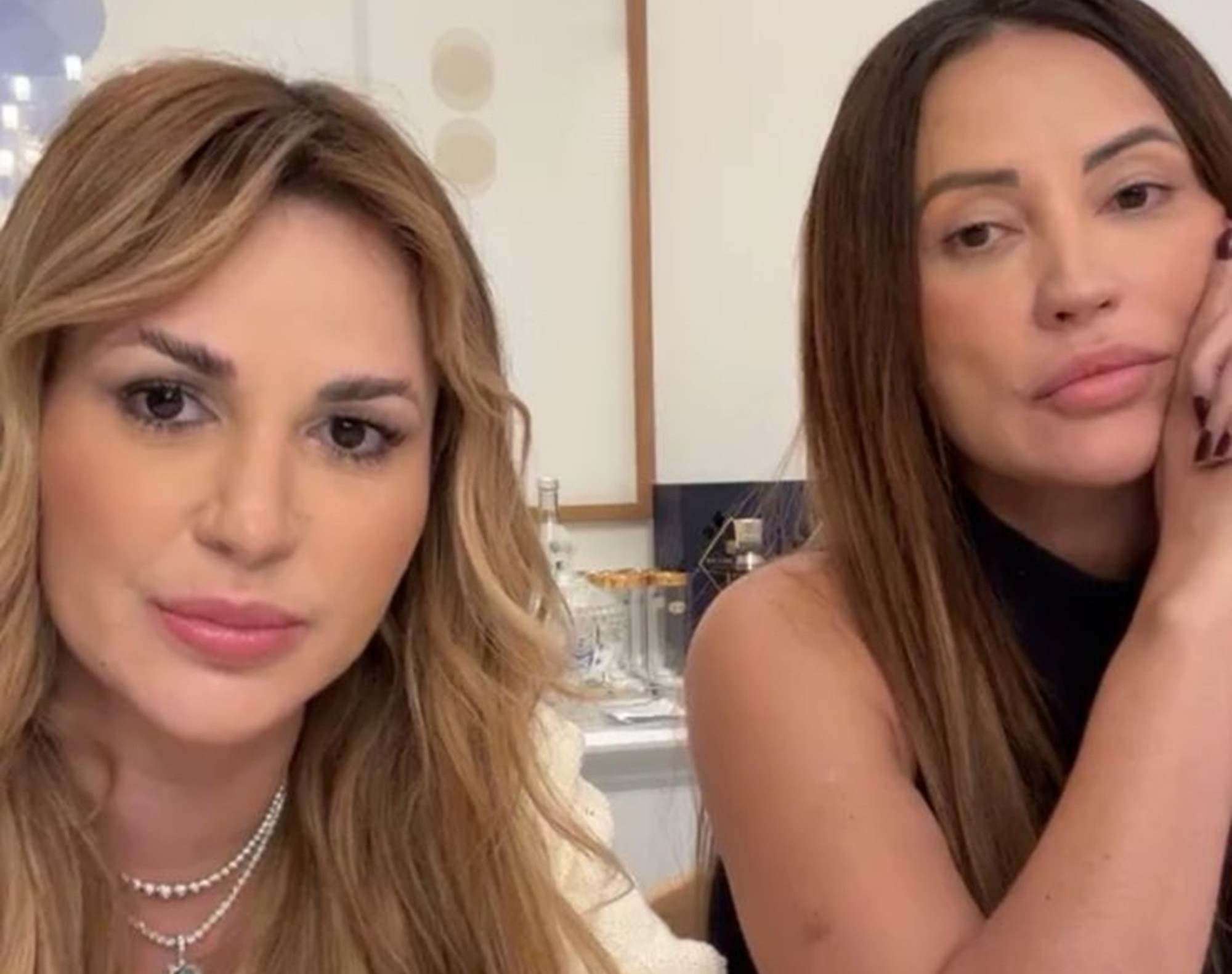 Deolane Bezerra chama juíza de incompetente e parcial após processo que a investiga ir à Justiça Federal: 'Acabaram com minha imagem'